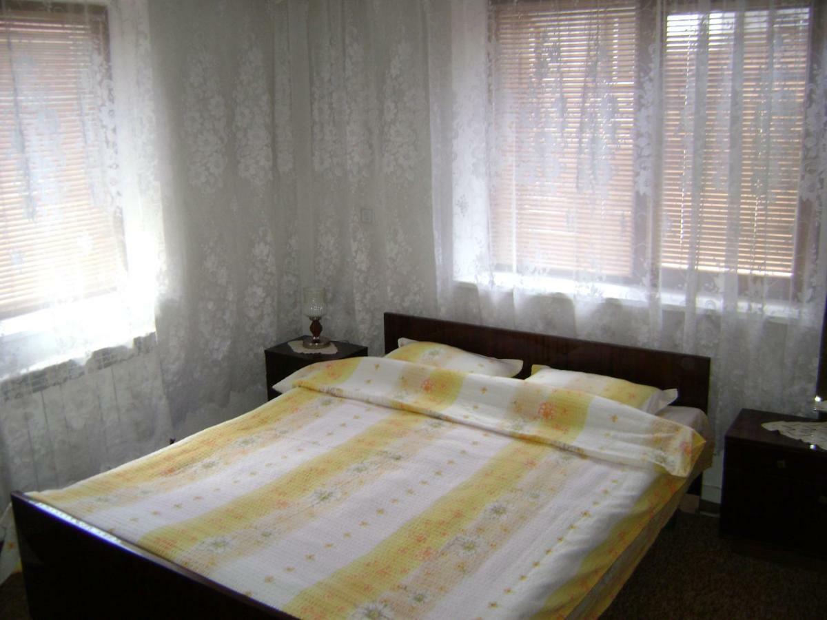 Guest house Denitsa Trigrad Buitenkant foto
